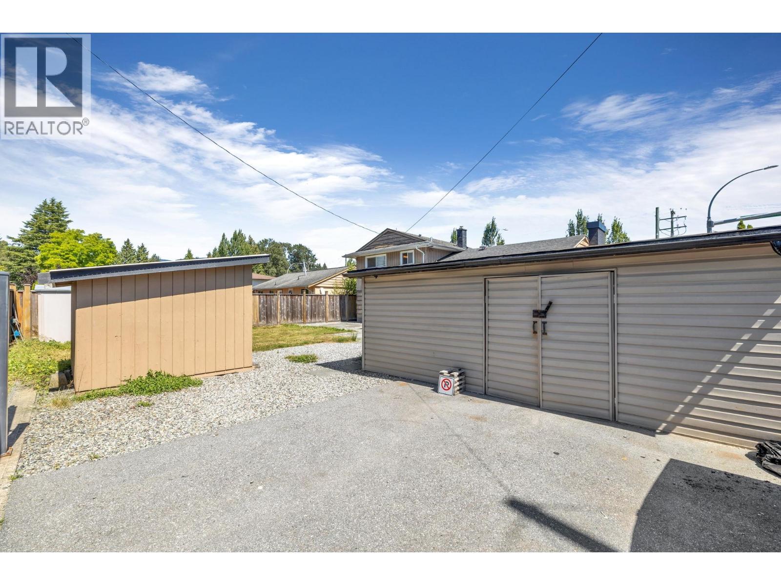 4 Bed, 2 Bath House for Sale in Port Coquitlam – 2715 COAST MERIDIAN ROAD, Port Coquitlam – MLS# R3150391 - Image 26