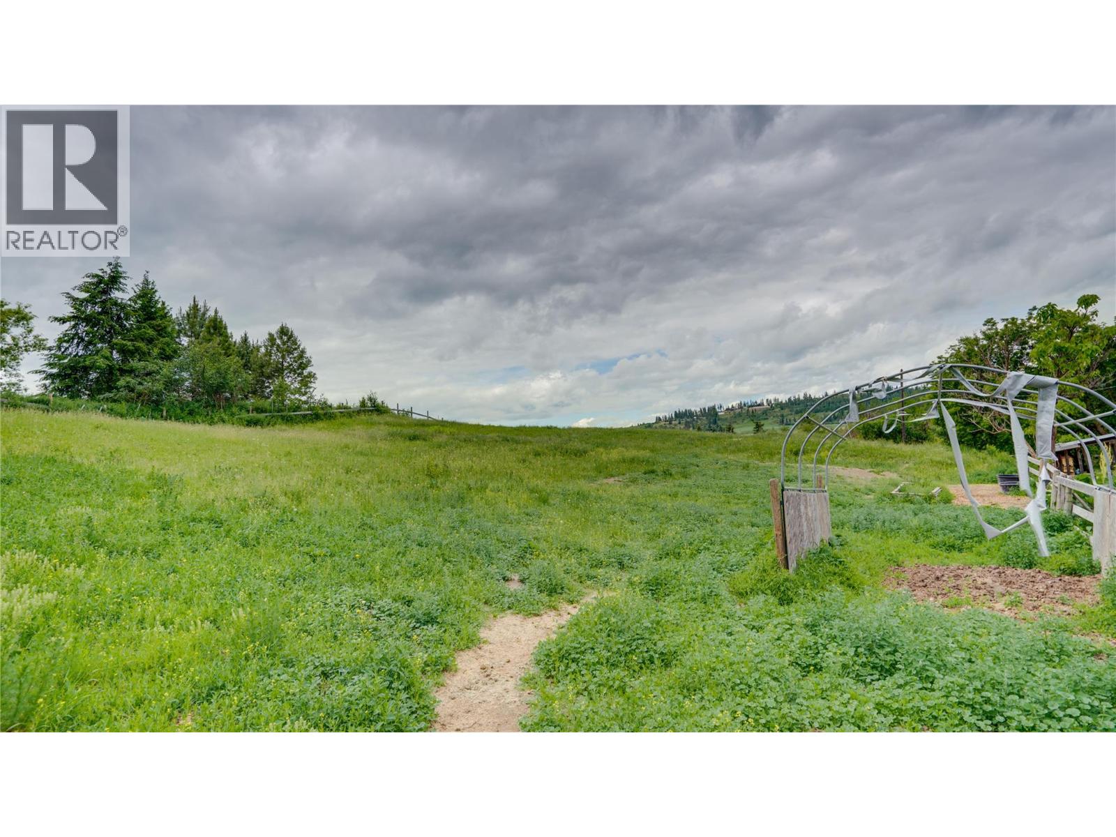  4878 Stepney Road, Spallumcheen