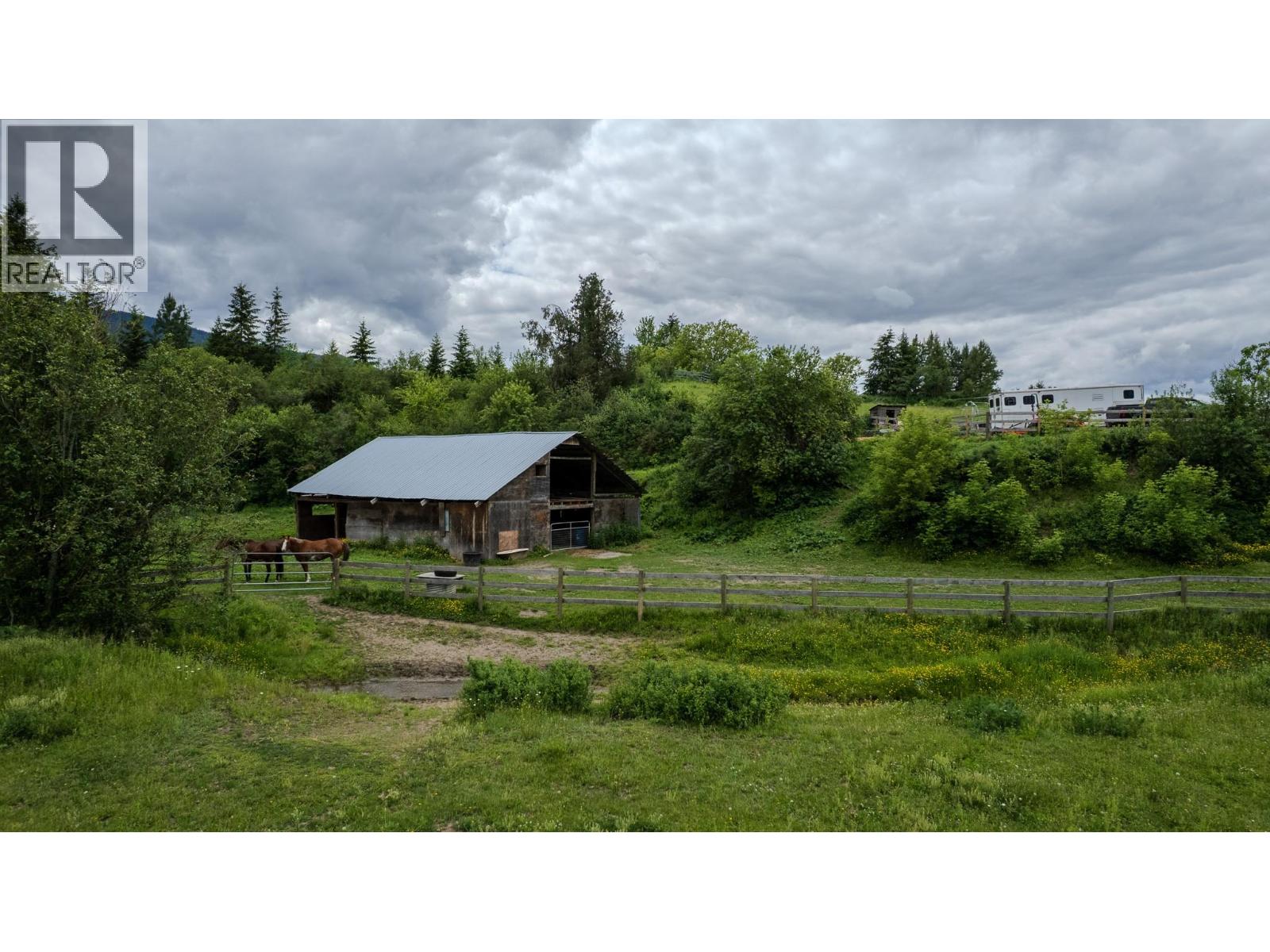  4878 Stepney Road, Spallumcheen