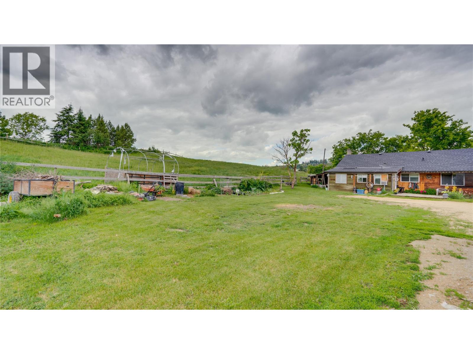  4878 Stepney Road, Spallumcheen