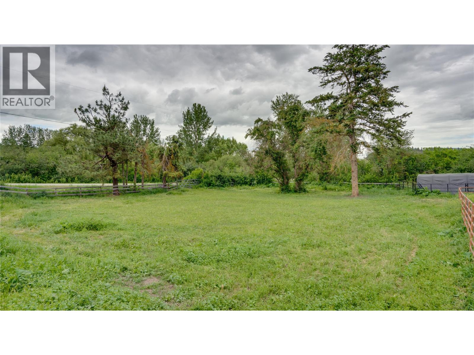  4878 Stepney Road, Spallumcheen