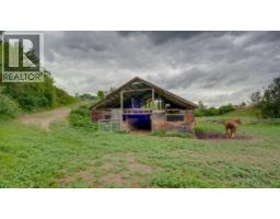 4878 Stepney Road, Spallumcheen, BC V4Y0R7 Photo 35