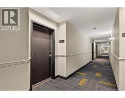 163 Royal Oaks Boulevard Unit# 208, photo 2