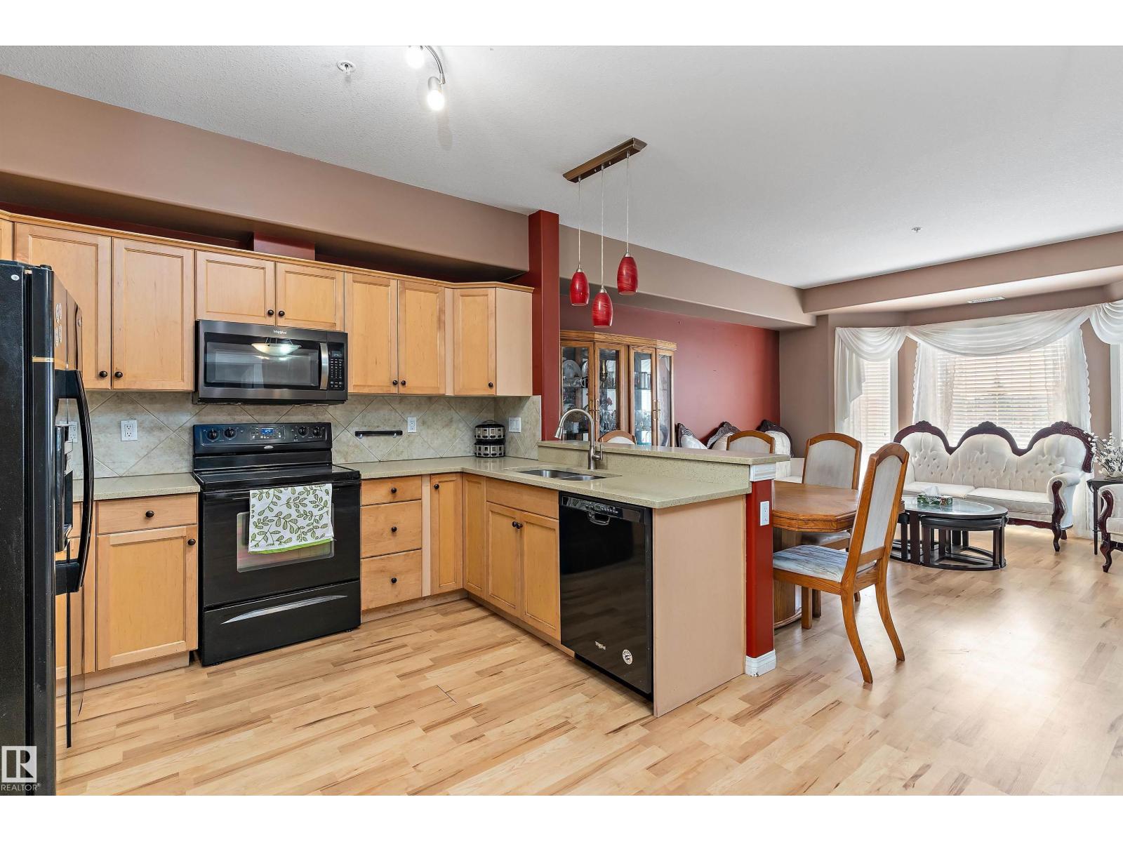 #315 612 111 ST SW - 10