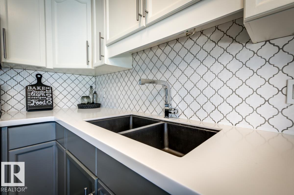 12114 16 AV SW - 14