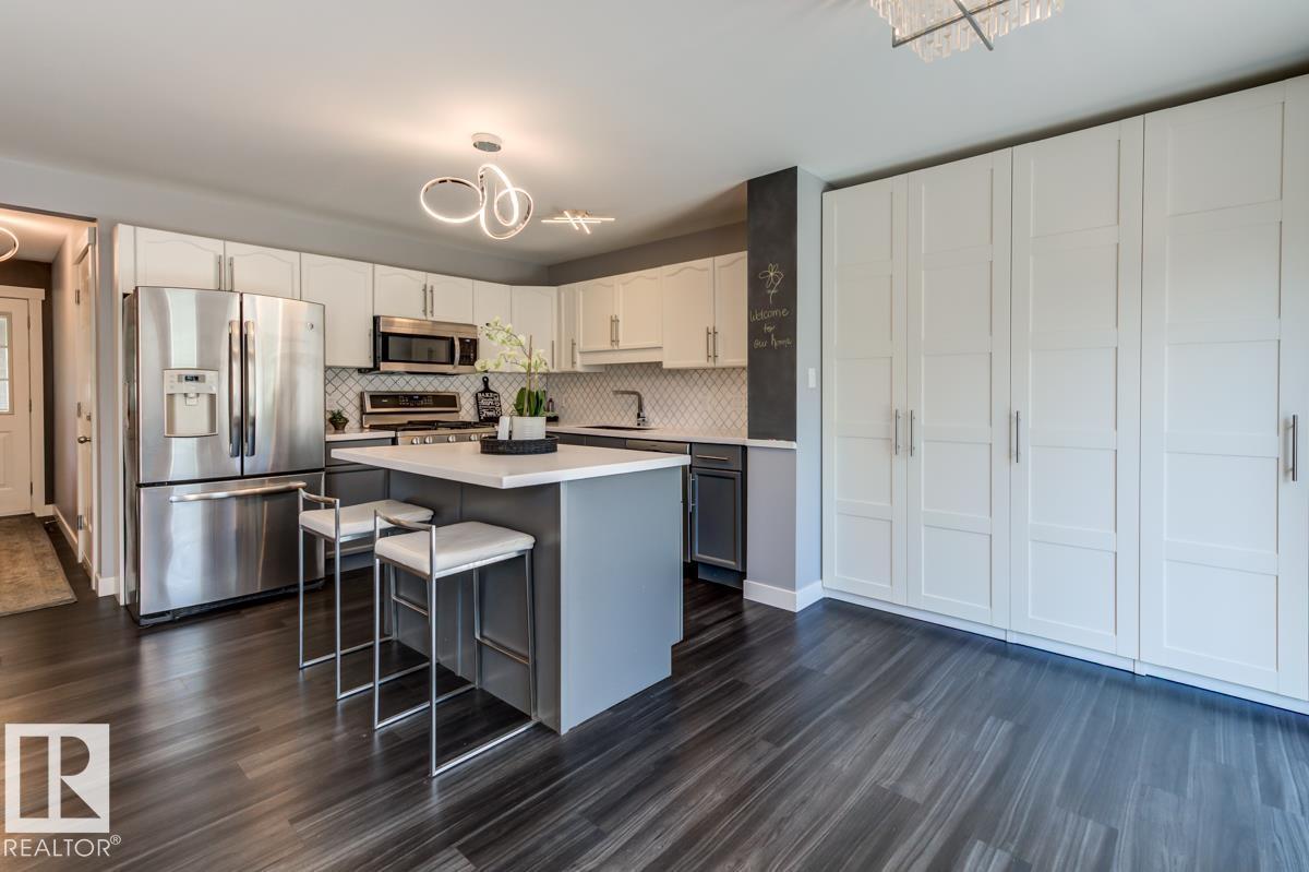12114 16 AV SW - 20
