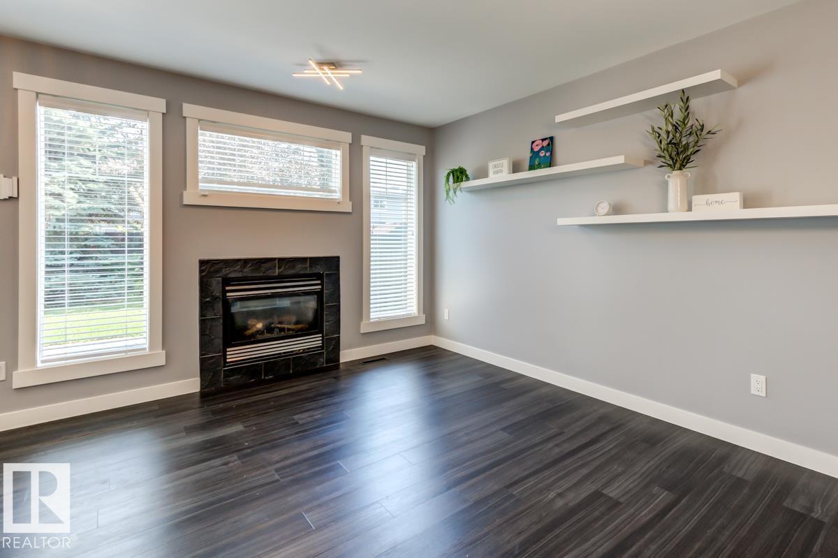12114 16 AV SW - Image 8