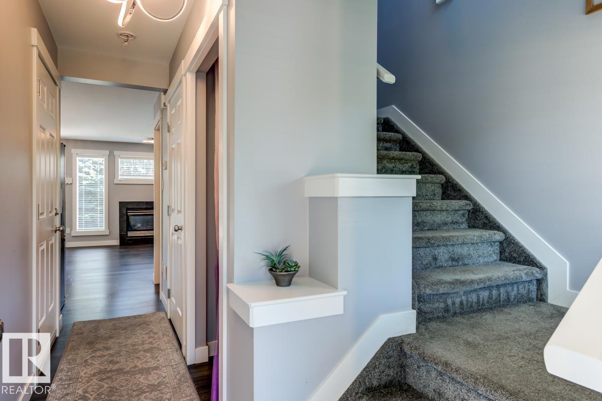 12114 16 AV SW - Image 6