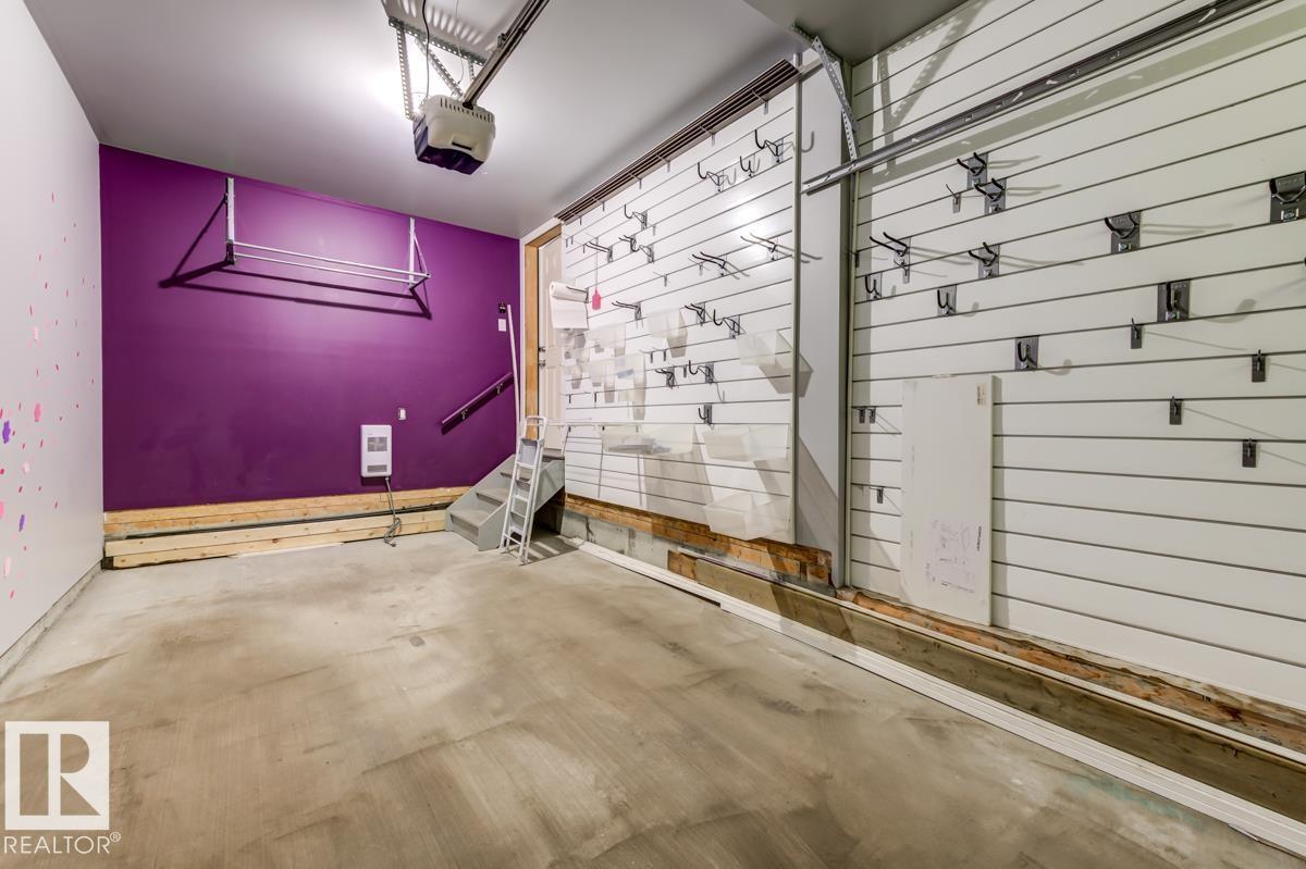 12114 16 AV SW - 49