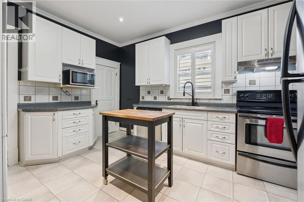 81 ABERDEEN Road S - Image 16
