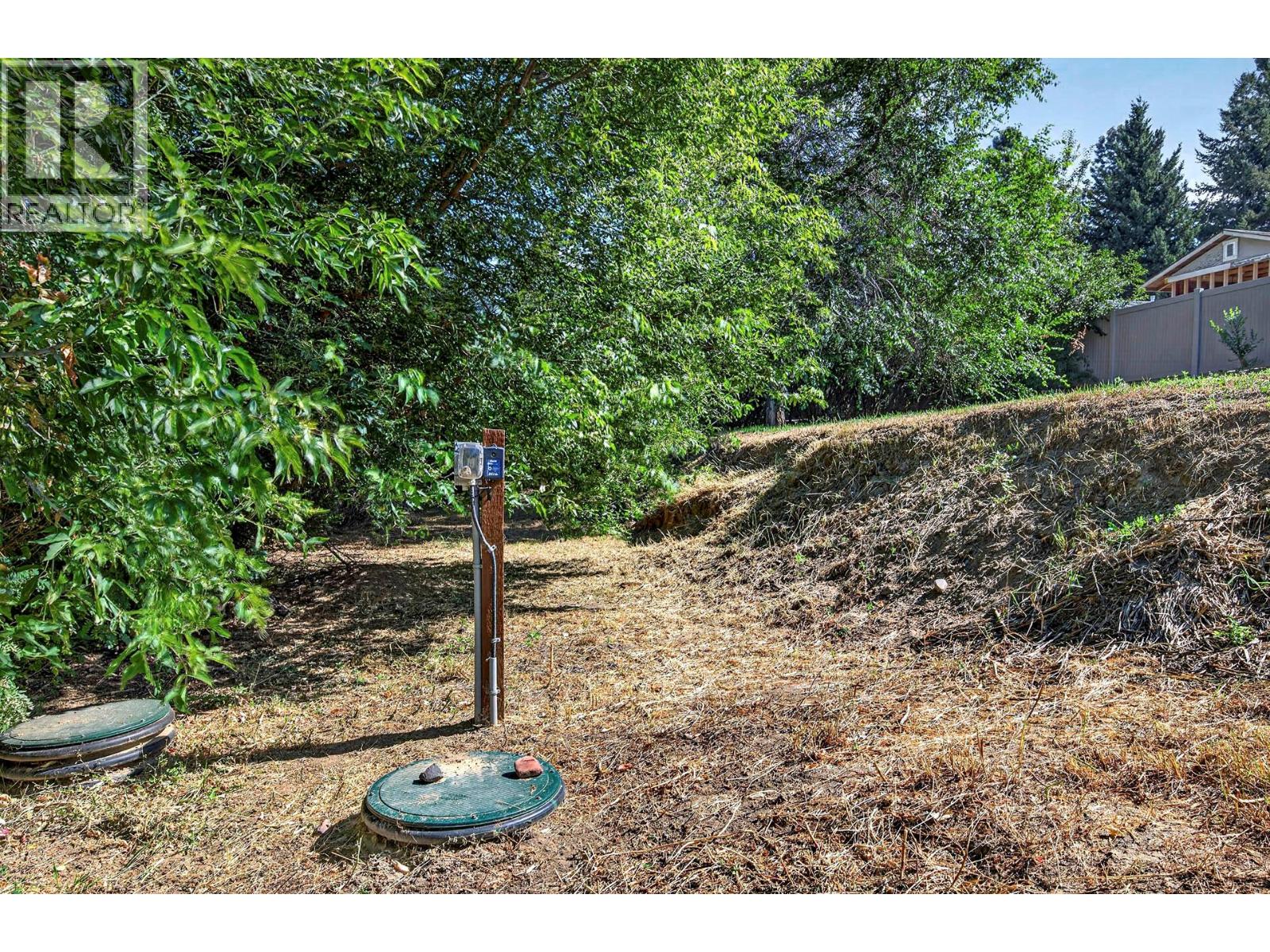 150 Beachview Road - Image 33