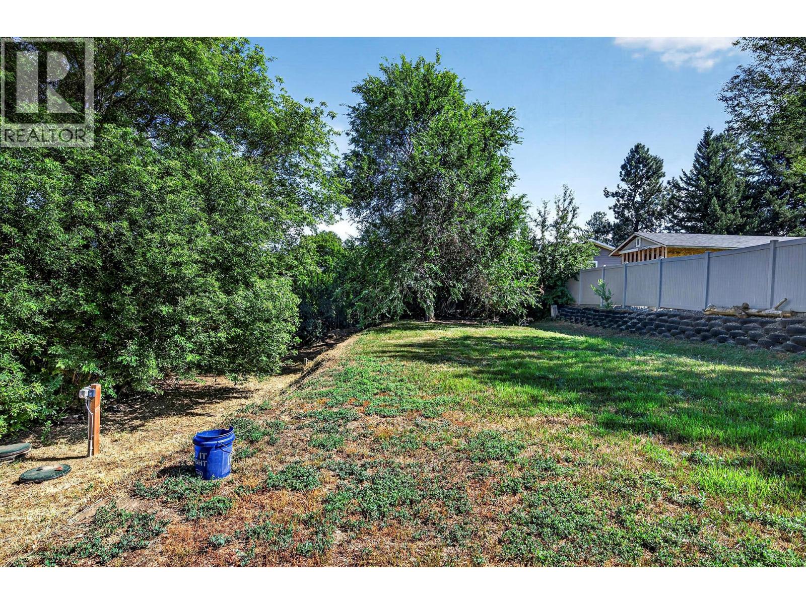 150 Beachview Road - Image 32