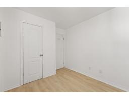 Office - 354 Rue Mondoux, Gatineau, QC J8P5X6 Photo 9
