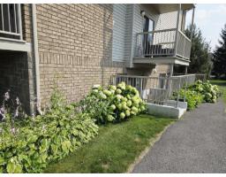 389 Boul. Des Grives, #1, Gatineau, QC J9A0E4 Photo 10