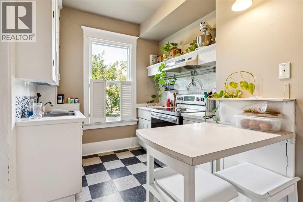 831 4A Street NE - 9