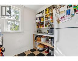 831 4A Street NE - photo 12