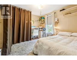 831 4A Street NE - photo 16