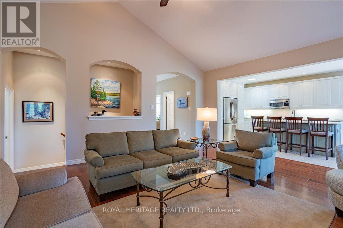 85 SOUTH HARBOUR DRIVE - 13