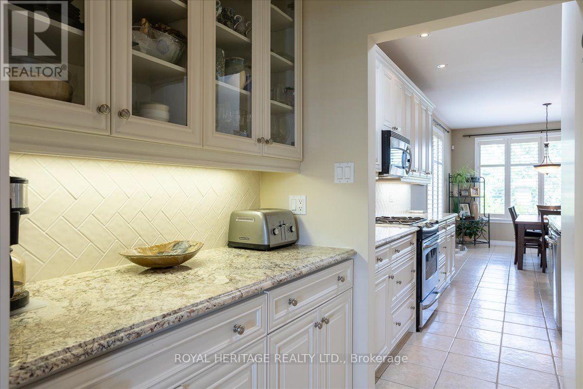 85 SOUTH HARBOUR DRIVE - 8