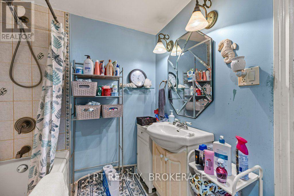 13 KINGSCOURT AVENUE - Image 12