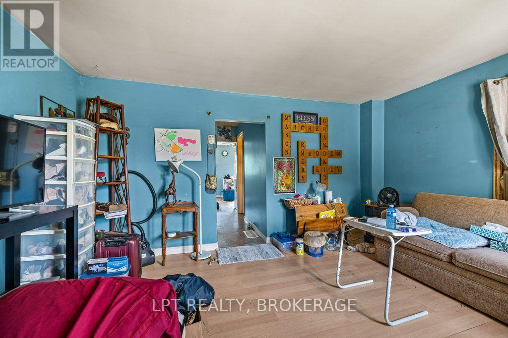 13 KINGSCOURT AVENUE - Image 6