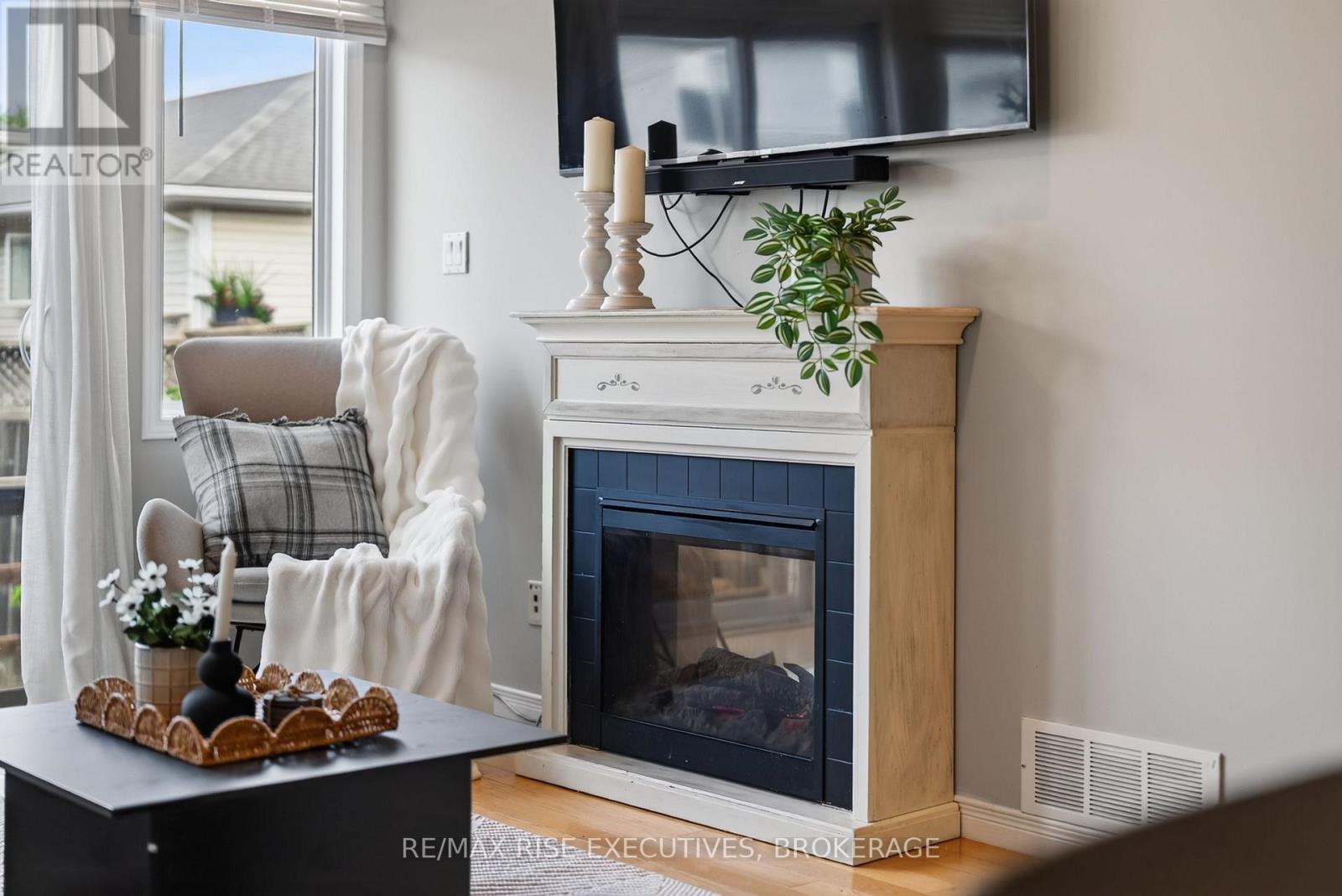 2030 SWANFIELD STREET - Image 9