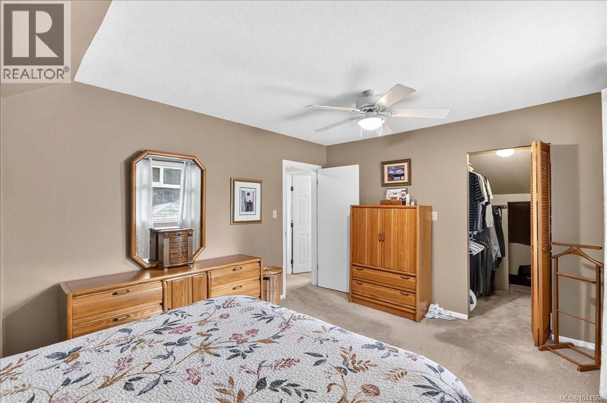 3547 8th Ave - Image 23