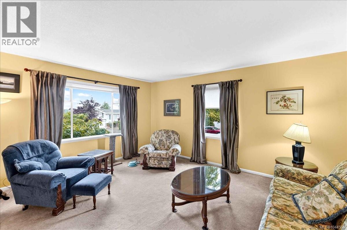3547 8th Ave - Image 7