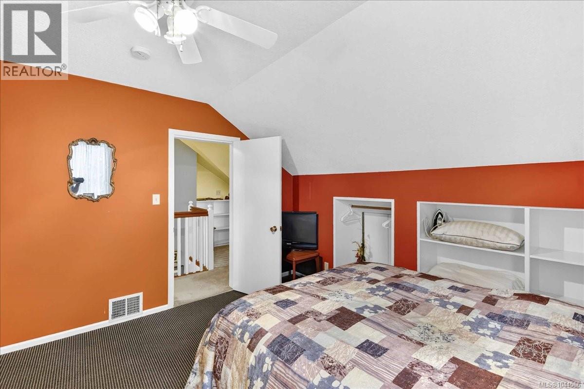 3547 8th Ave - Image 25