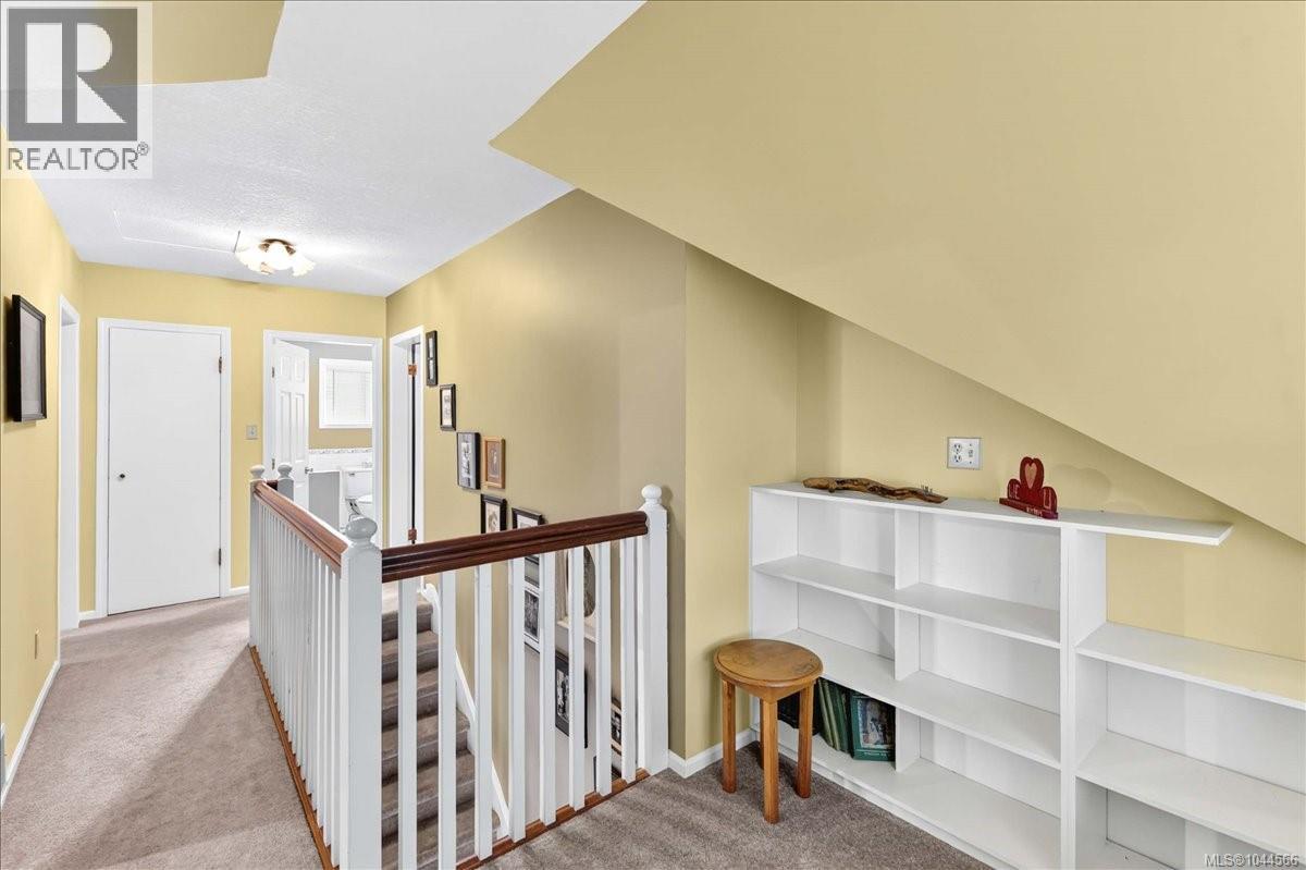 3547 8th Ave - Image 20