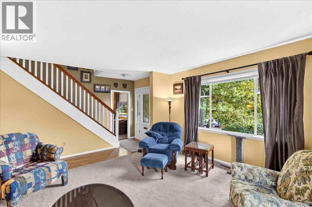 3547 8th Ave - Image 5