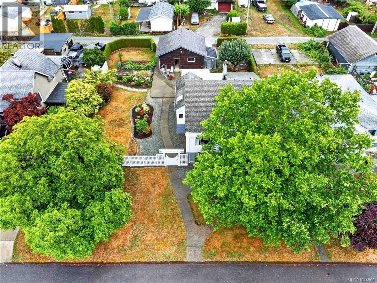 3547 8th Ave - 60
