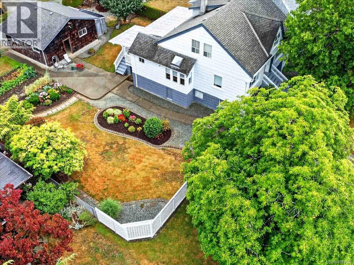 3547 8th Ave - Image 63