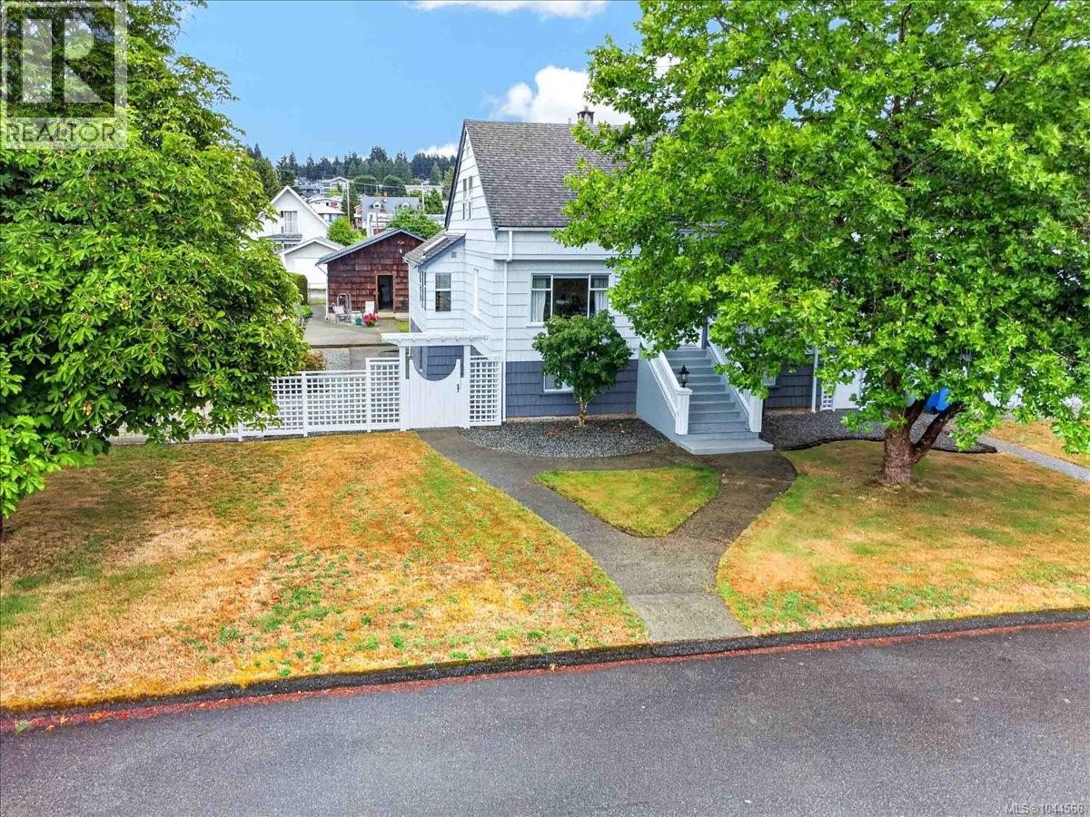 3547 8th Ave - Image 59
