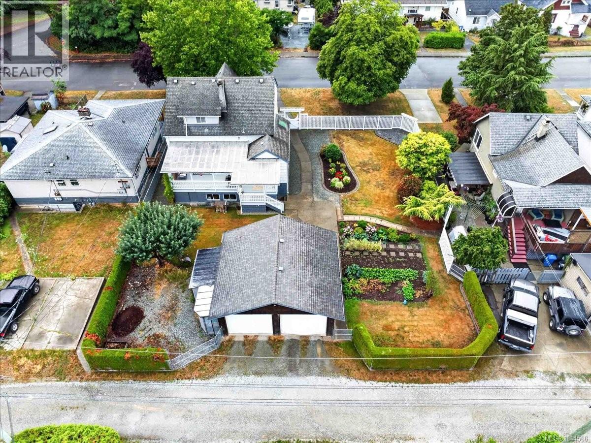 3547 8th Ave - Image 62