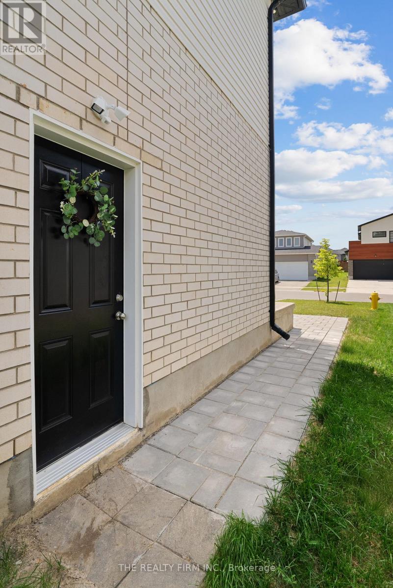 1771 APPLEROCK AVENUE - Image 34