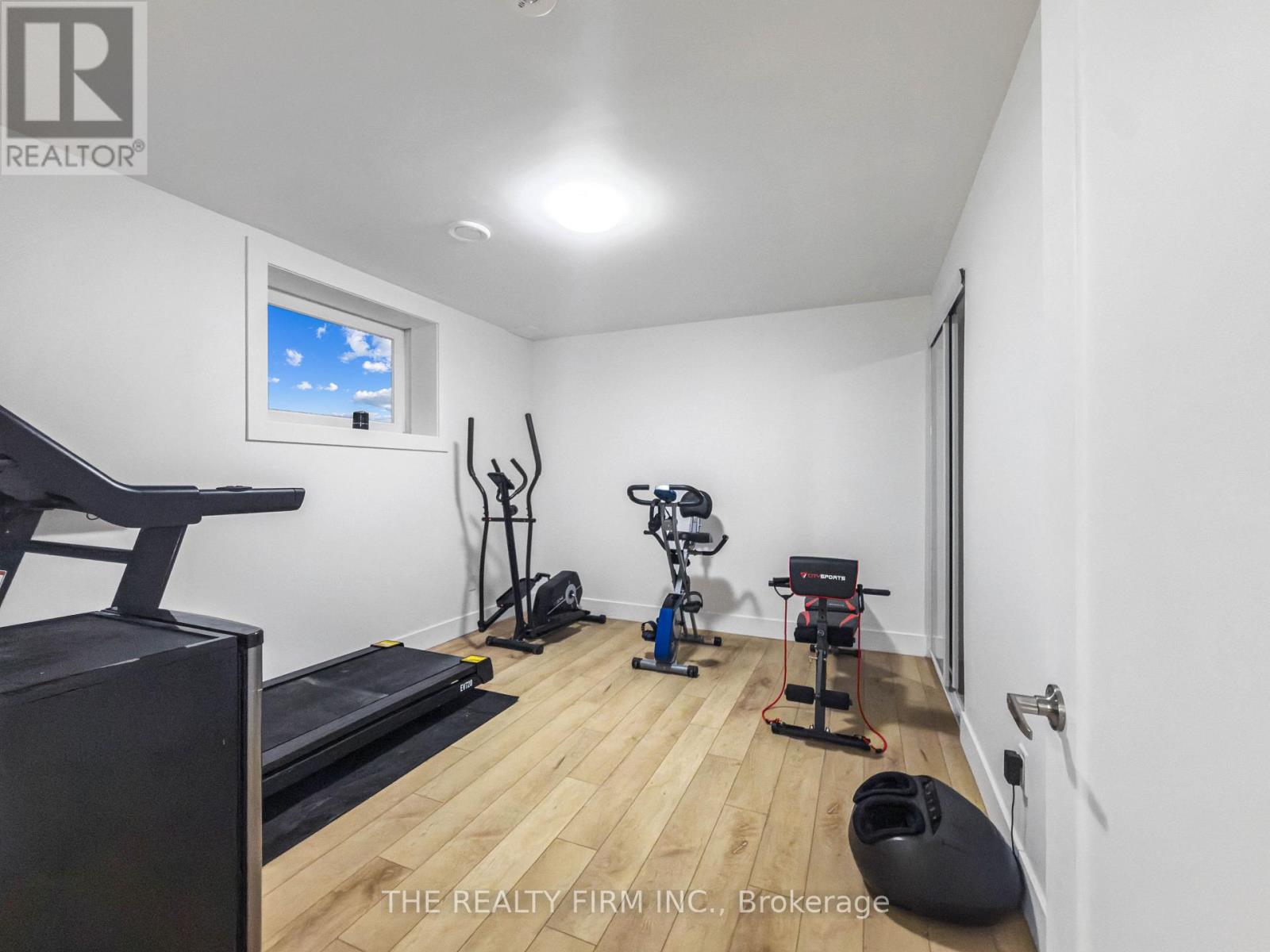 1771 APPLEROCK AVENUE - Image 39
