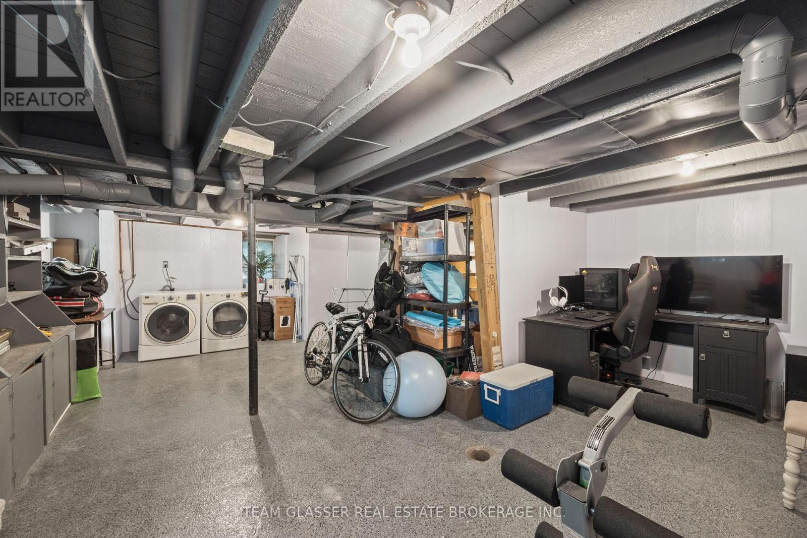 152 WONHAM STREET S - 31