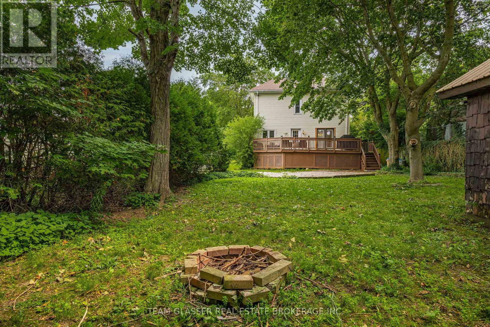 152 WONHAM STREET S - 43