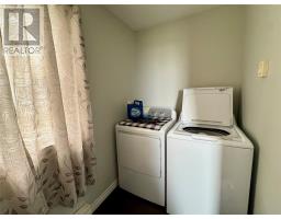 12 Meade Hill Road thumbnail 9