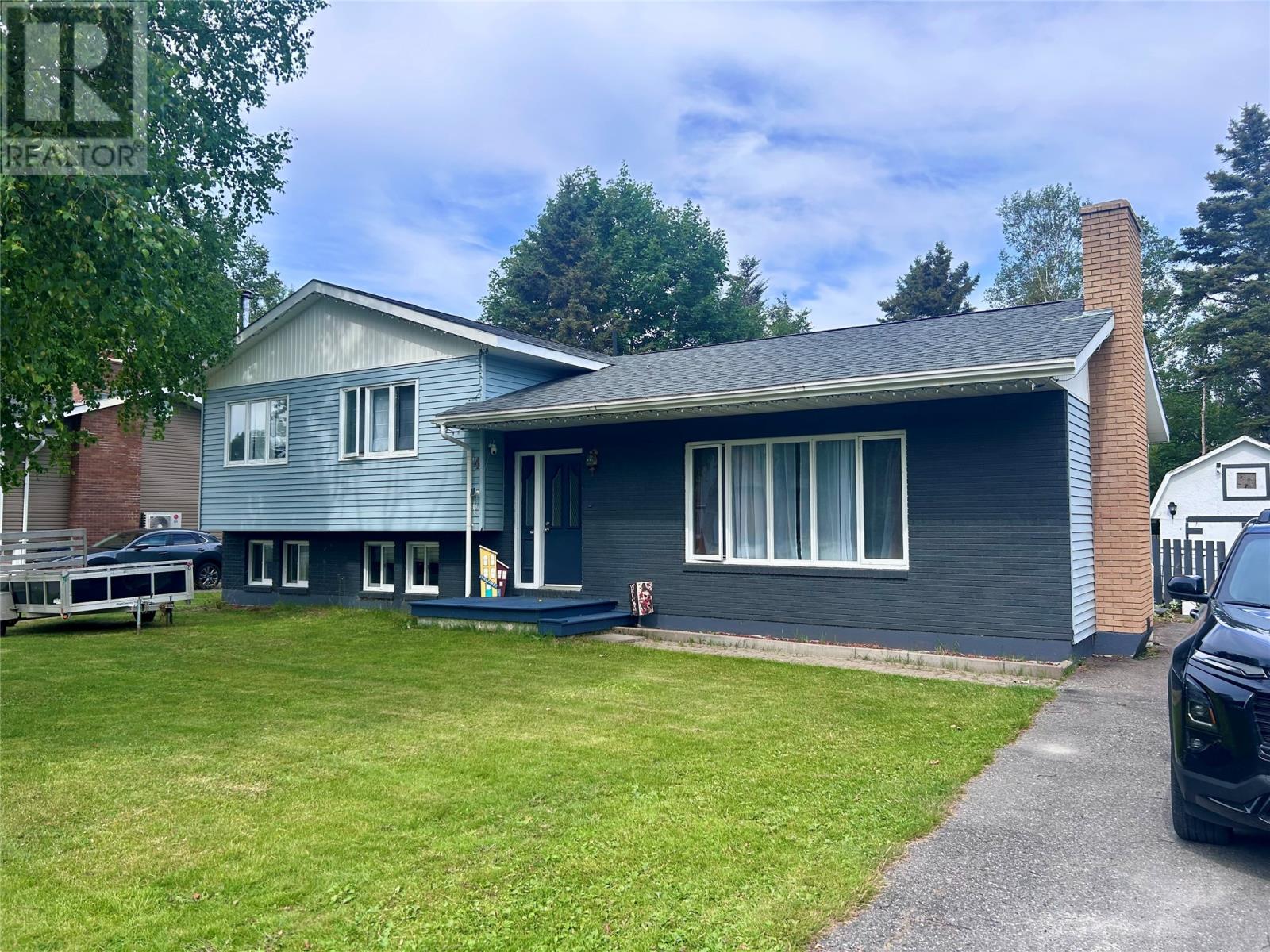 4 Elmwood Crescent