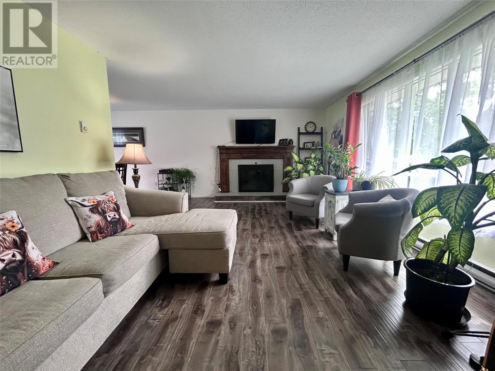 4 Elmwood Crescent, Pasadena, Newfoundland & Labrador, A0L1K0, Pasadena, Newfoundland & Labrador — photo 5 of 5
