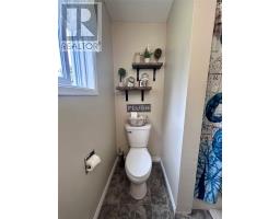 4 Elmwood Crescent thumbnail 20