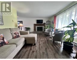 4 Elmwood Crescent thumbnail 5