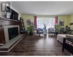 4 Elmwood Crescent thumbnail 8