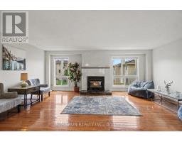 9D CASTLEBROOK LANE — photo 4