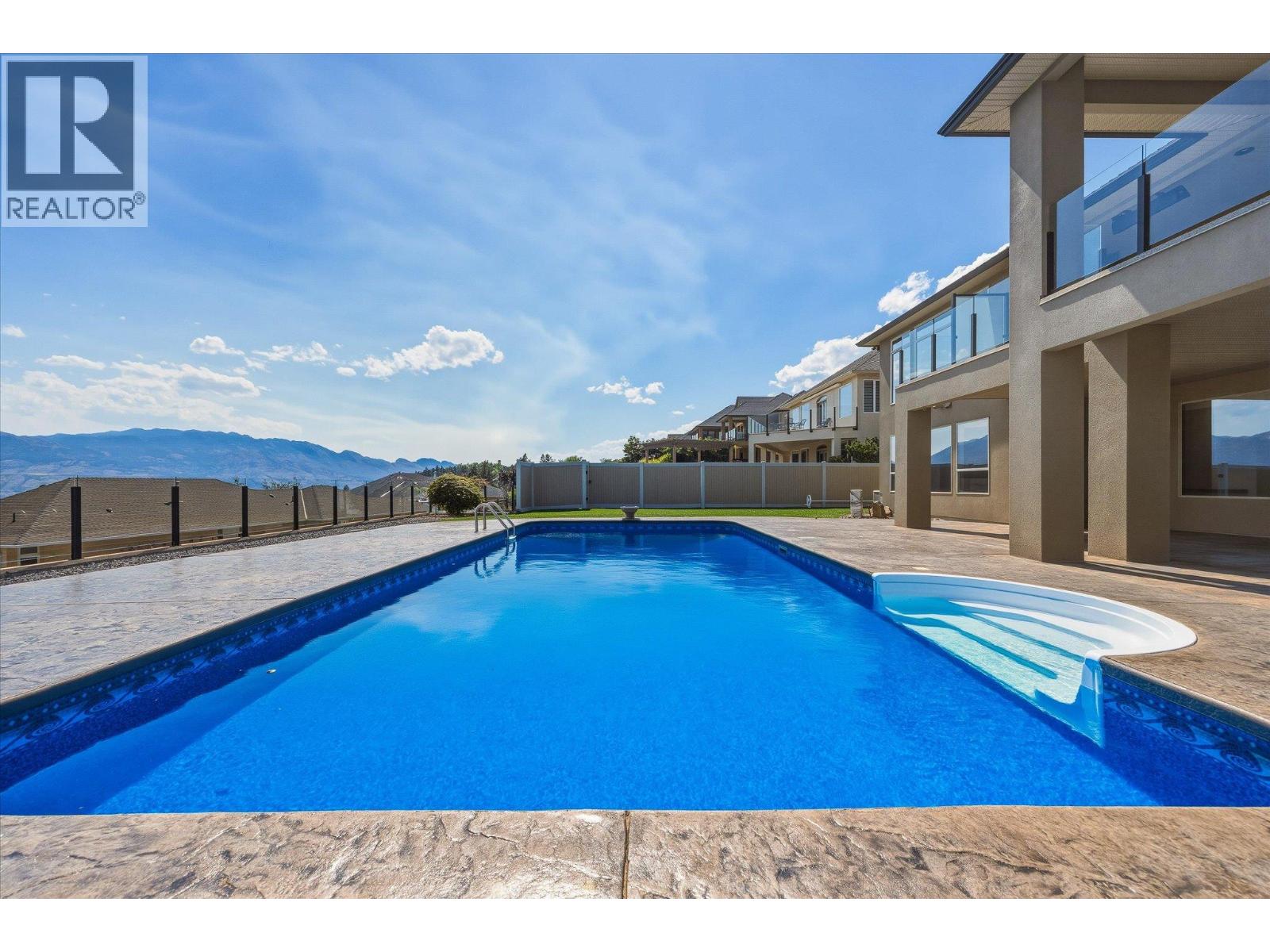  1581 Gregory Road, West Kelowna