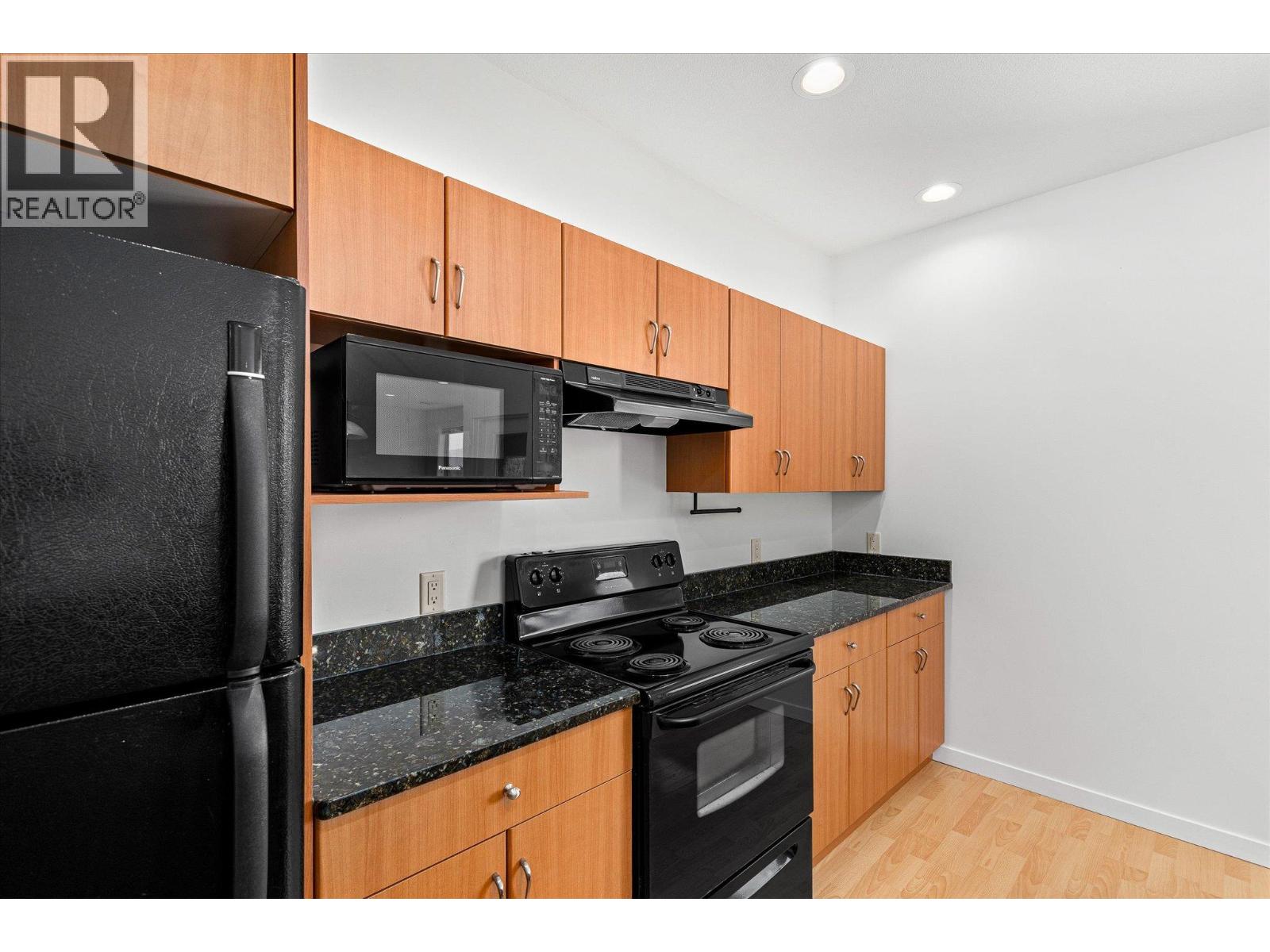  1581 Gregory Road, West Kelowna