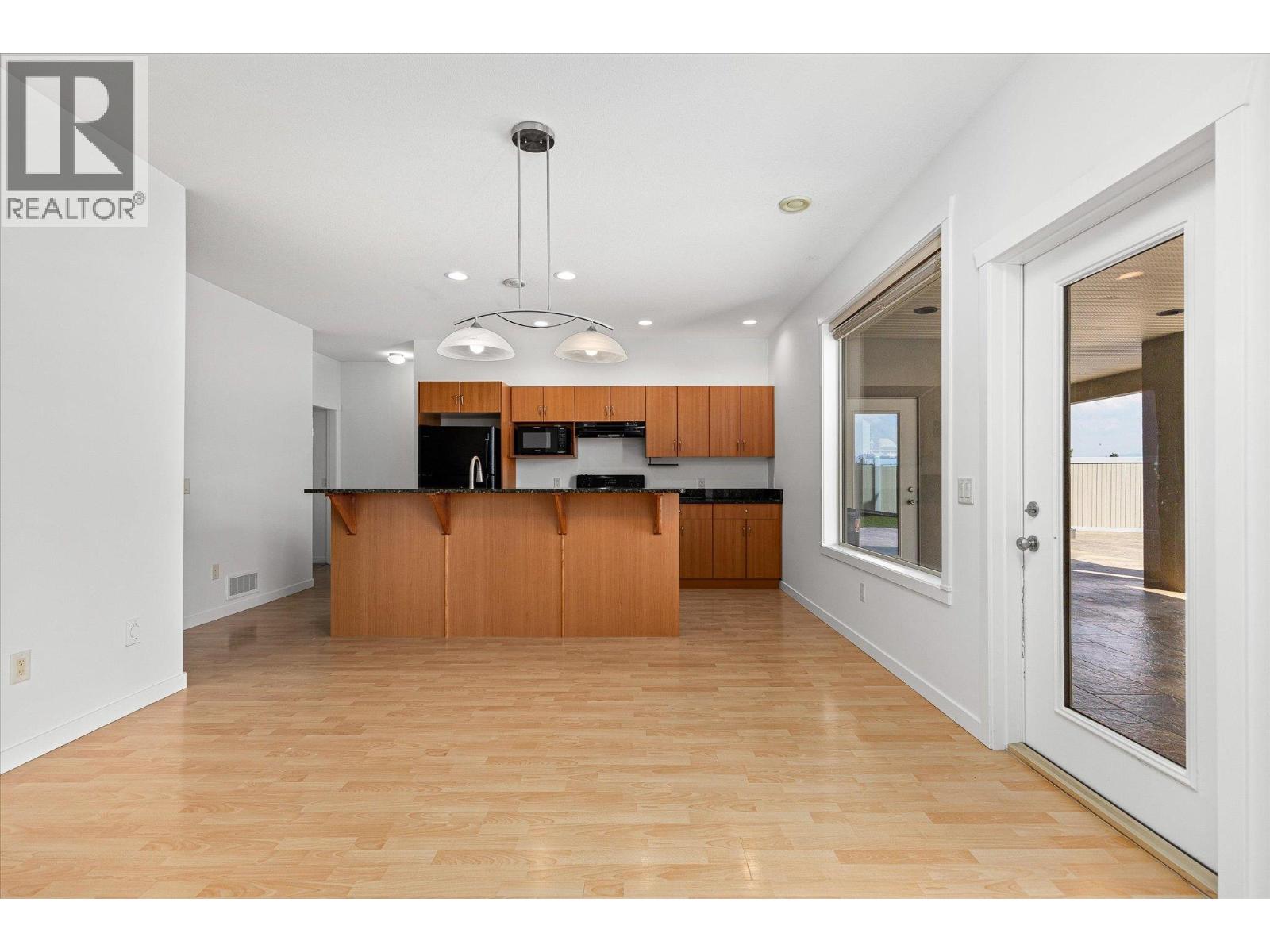  1581 Gregory Road, West Kelowna