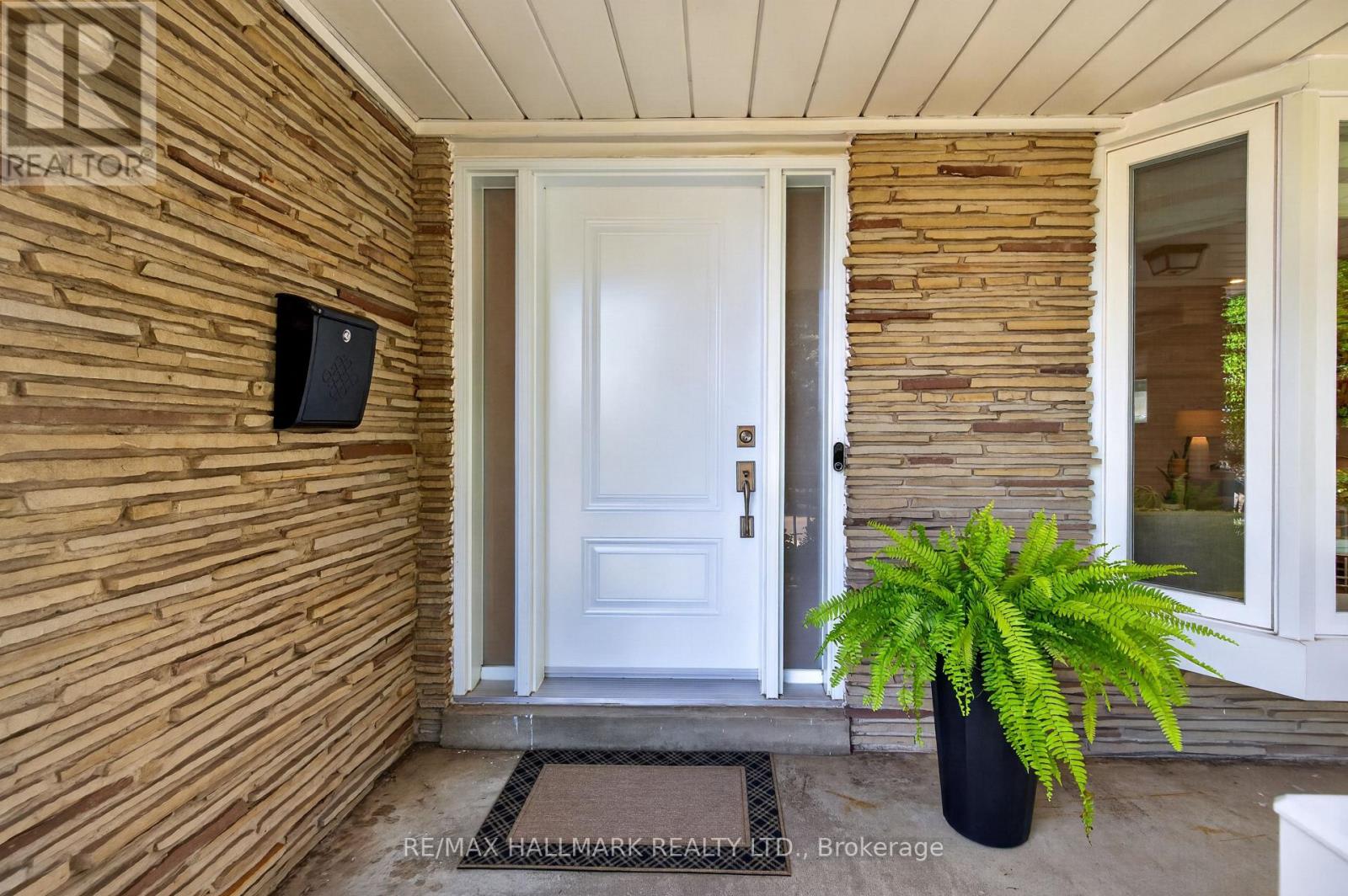 603 CUMMER AVENUE - Image 4